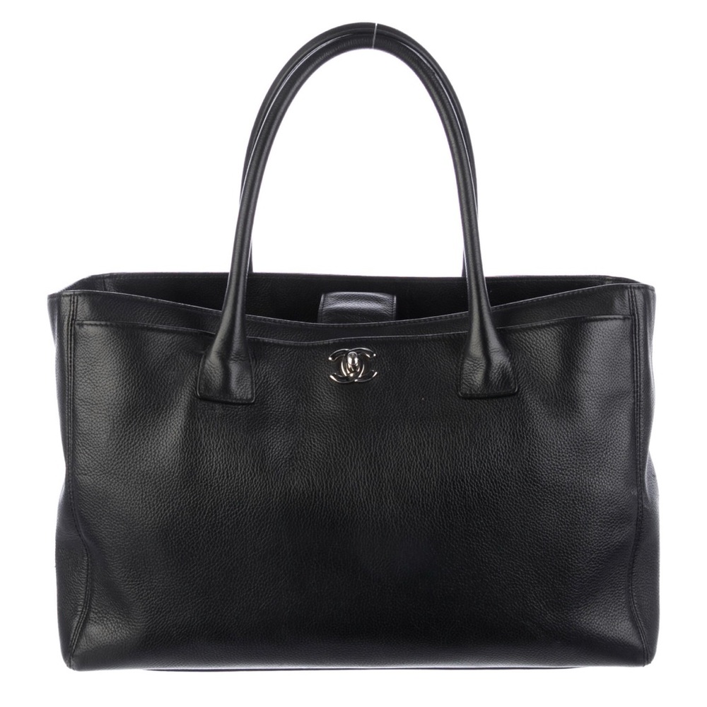 Chanel Cerf Executive Tote with shoulder strap